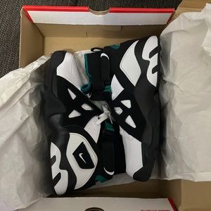Nike Air Unlimited in original box